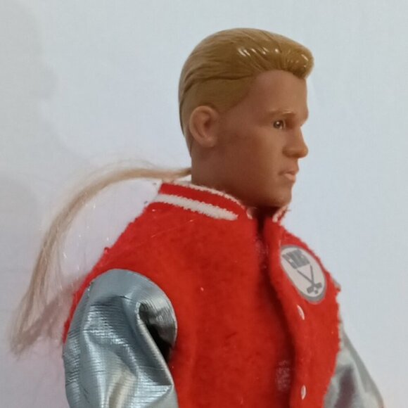 1990 NKOTB Hasbro 'Hangin' Loose Joe' New Kids on Block Barbie Doll - Picture 1 of 5